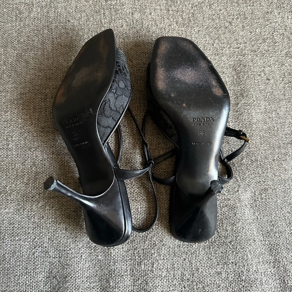 Vintage Prada lace heels - Picture 3 of 4